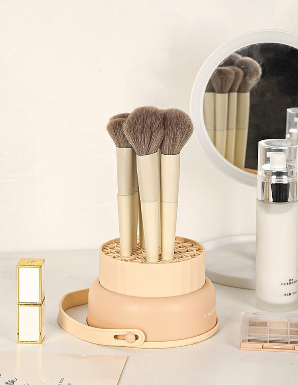 carryall makeup brush holder and cleaner